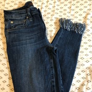 Joe’s Jeans Frayed Cuff Skinny Mid-Rise Jean (26)